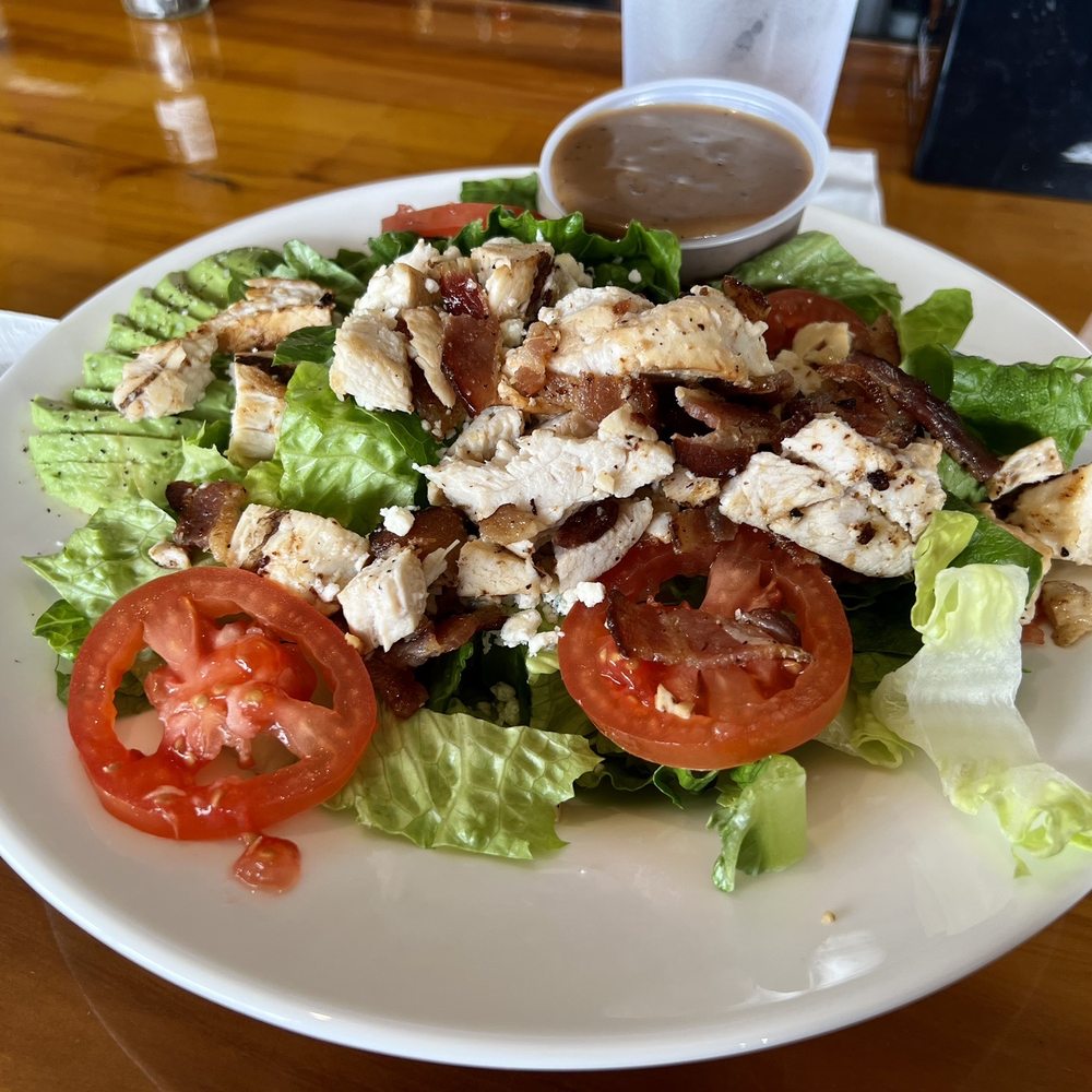 Mellow Mushroom Greenville - Chef Salad - Pizza Near Me - Greenville, North Carolina Mellow Mushroom Greenville - Chef Salad - Pizza Near Me - Greenville, North Carolina
