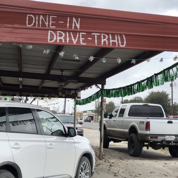 Azucena's Mexican Restaurant - Drive trhu vs thru. - Tex-Mex Near Me - Luling, Texas