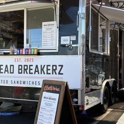 Bread Breakerz - Food truck
