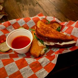 Kiesling - Grilled cheese