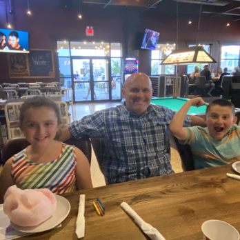 kRav'N Bar & Grill - Cotten Candy appetizer (of awesomeness) - Sports Bars Near Me - Sioux Falls, South Dakota