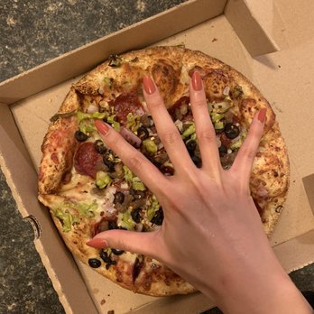 Arpeggio Grill - This is what a small looks like. Lol - Pizza Near Me - Austin, Texas