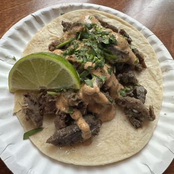 Lola's Taco Bar - Steak taco - Mexican Near Me - Grosse Pointe Woods, Michigan