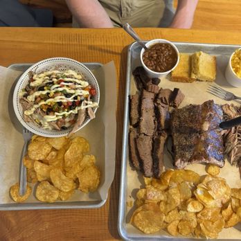 The Piggy - The works - Barbeque Near Me - Walker, Minnesota