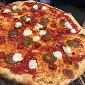 Pizza Rock - The East Coaster - Pizza Near Me - Las Vegas, Nevada Pizza Rock - The East Coaster - Pizza Near Me - Las Vegas, Nevada