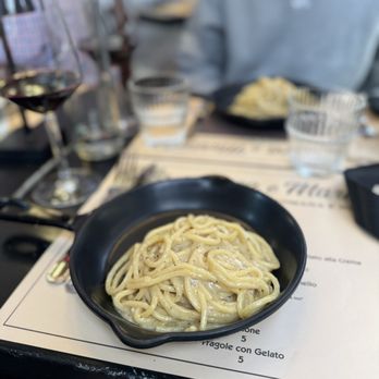 Da Luca e Marianna - Cacio e pepe - Restaurants Near Me - Rome, RM Da Luca e Marianna - Cacio e pepe - Restaurants Near Me - Rome, RM