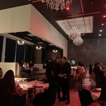 Se7en - Asian Fusion Near Me - Houston, Texas