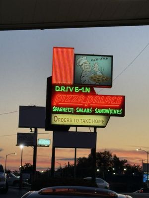 Pizza Palace by null