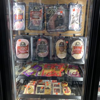 Los Olivos Grocery - Great selection foe picnic - Grocery Near Me - Los Olivos, California