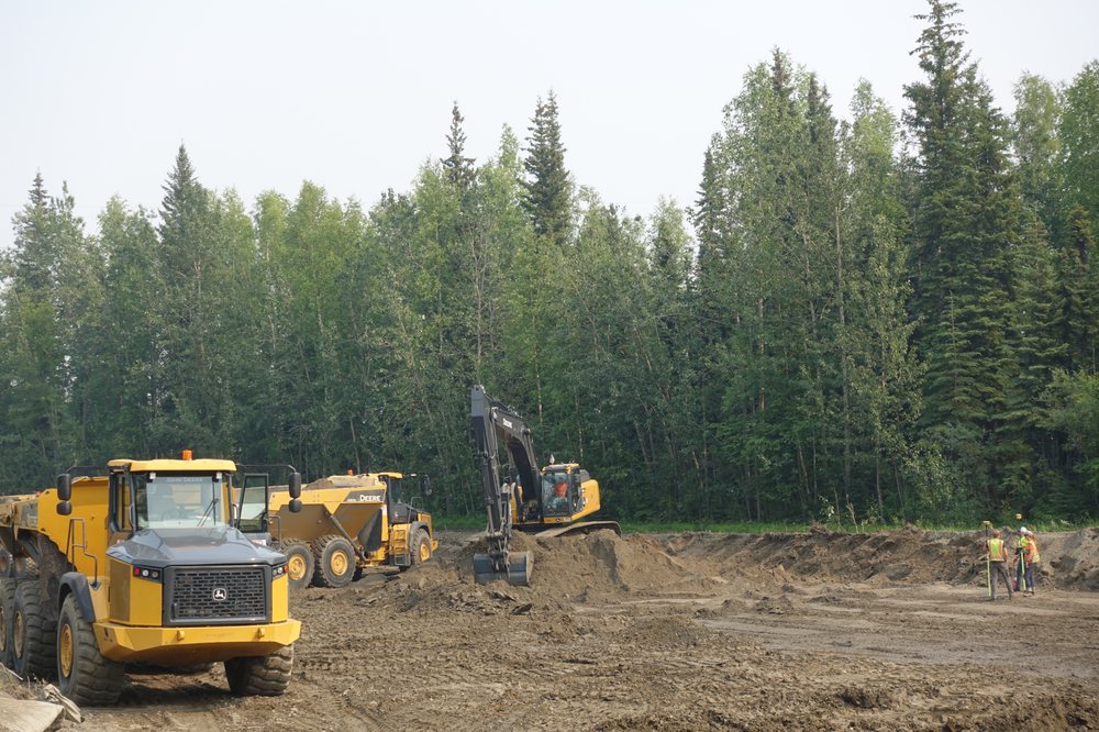 AIRPORT EQUIPMENT RENTALS Updated August 2024 22 Photos 1285 Van