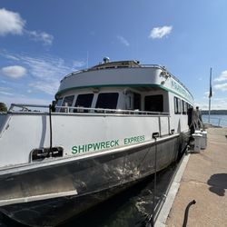Shipwreck Tours