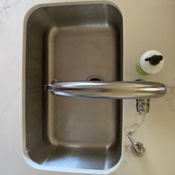 Bedrock Quartz - Beautiful install with stainless steel sink - Countertop Installation Near Me - West Jordan, Utah Bedrock Quartz - Beautiful install with stainless steel sink - Countertop Installation Near Me - West Jordan, Utah