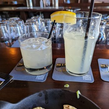 Sidebar Gastropub - Fresh-squeezed lemonade and a margarita - Gastropubs Near Me - Hackensack, New Jersey