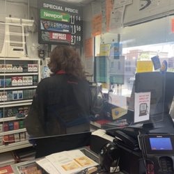 USA Gasoline - Rude, clerk