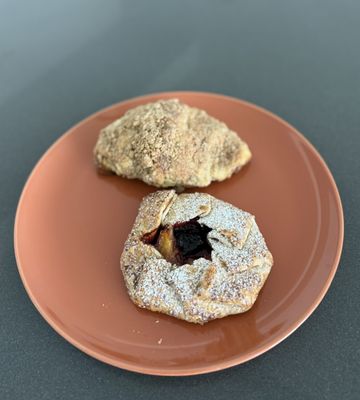 Thorough Bread & Pastry by null