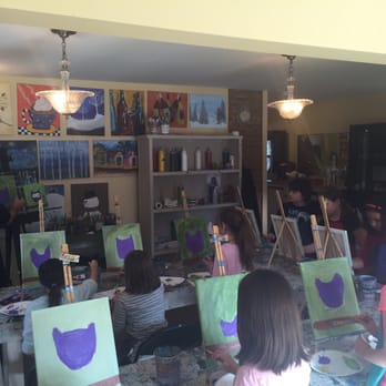 Studio 60 Art Center - Lovely studio - Paint & Sip Near Me - Oswego, Illinois