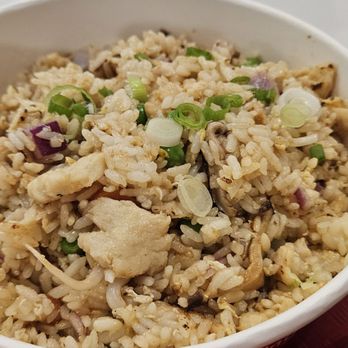 Dumpling District - Chicken fried rice - Chinese Near Me - Mclean, Virginia