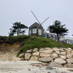 Eugenia Fortes Beach - View from the beach of some of the luxe homes