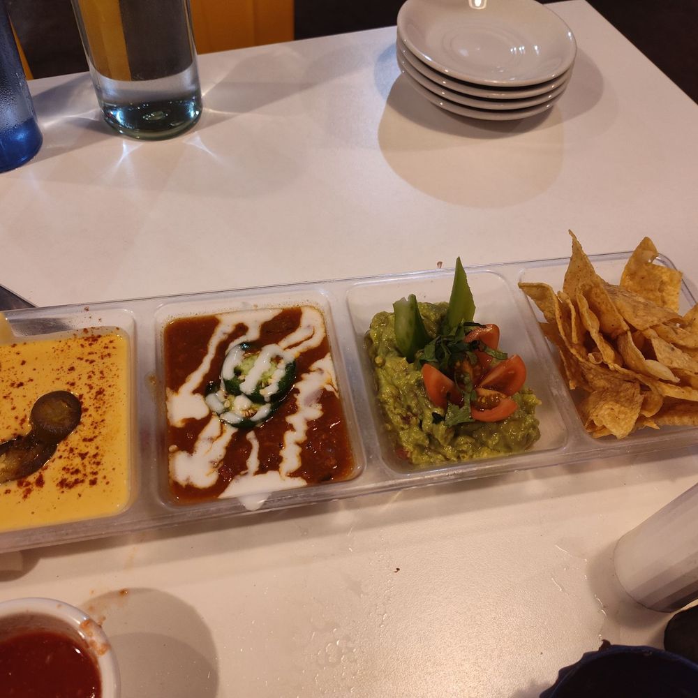 Belenty’s Love - Trio ~ Queso, Chili, Guacamole - Mexican Near Me - Fort Worth, Texas Belenty’s Love - Trio ~ Queso, Chili, Guacamole - Mexican Near Me - Fort Worth, Texas