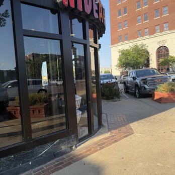 Hideaway Pizza - Pizza Near Me - Bartlesville, Oklahoma Hideaway Pizza - Pizza Near Me - Bartlesville, Oklahoma