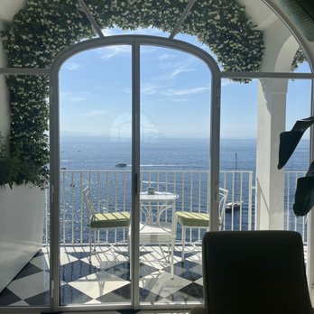 Hotel Miramalfi - Heaven in my eyes - Guest Houses Near Me - Amalfi, SA