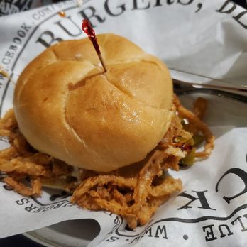 S&B's Burger Joint - Bars Near Me - Oklahoma City, Oklahoma