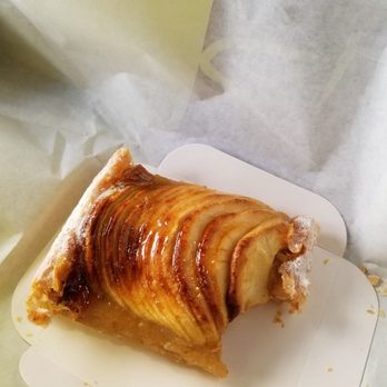Baillon - Apple tart....yum - Bakeries Near Me - Neuilly sur Seine, 92