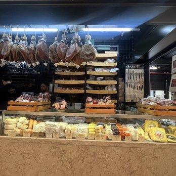 Time Out Market - Public Markets Near Me - Lisbon, 11 Time Out Market - Public Markets Near Me - Lisbon, 11