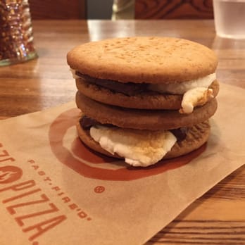 Blaze Pizza - S'more pies. - Pizza Near Me - Sugar Land, Texas Blaze Pizza - S'more pies. - Pizza Near Me - Sugar Land, Texas