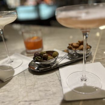Atrio Wine Bar & Restaurant - Lemon drop & French martini, paper plane, olives, and nuts - Wine Bars Near Me - New York, New York