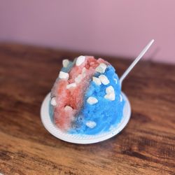 Brian's Shave Ice & Boba - Kiddie shaved ice - Cotton candy, blue Hawaii, and blue bubble gum. With mochi