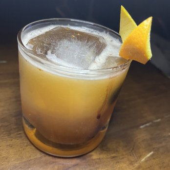 The Madison Bar & Grill - Fig old fashioned - Bars Near Me - Hoboken, New Jersey