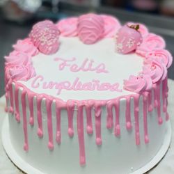 Marys Bakery - Cake