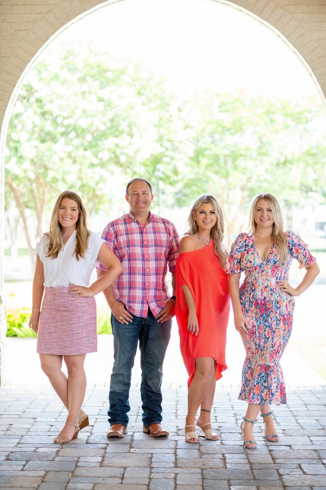 WHITE OAK REALTY GROUP Contact Agent 4200 Westheimer Rd, Houston