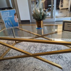 Lovely Hair - Waiting area
