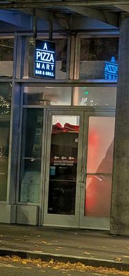 A Pizza Mart by null