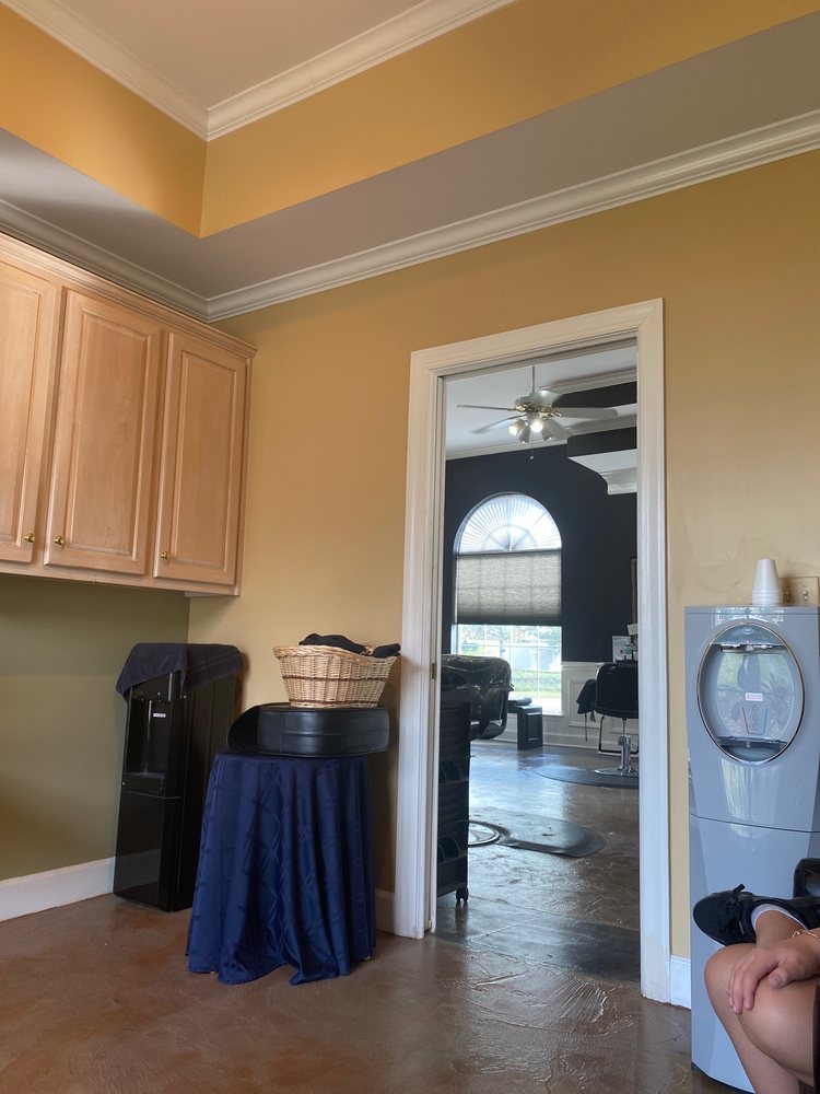 HIDDEN HILLS HAIR SALON & SPA 21 Photos Hair Salons 3901 Monument Rd, Jacksonville, FL