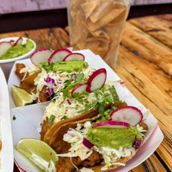 Tacoway Beach - Fish tacos