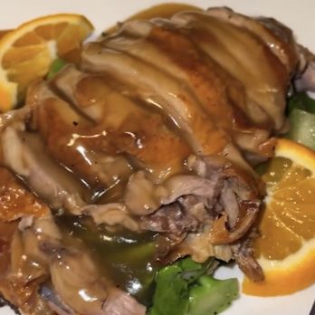 Le Basil - Honey duck - Thai Near Me - Palm Desert, California