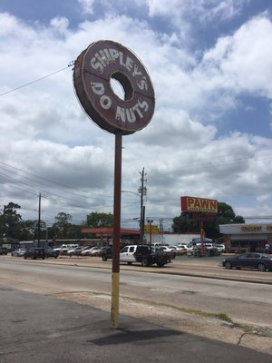 Shipley Do-Nuts by null