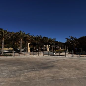 Jane & Bert Boeckmann Park - Recreation Centers Near Me - Los Angeles, California Jane & Bert Boeckmann Park - Recreation Centers Near Me - Los Angeles, California