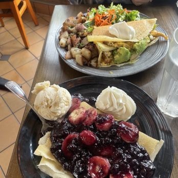 Crepevine Restaurants - Country Grub  and  Midnight blues NEW ITEM - New American Near Me - Oakland, California