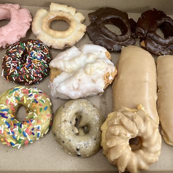 Donuts & Coffey - Mixed Dozen - Donuts Near Me - Sacramento, California Donuts & Coffey - Mixed Dozen - Donuts Near Me - Sacramento, California