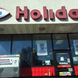Holiday Station Store 250