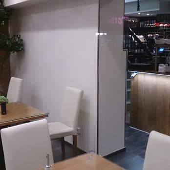 Bergmann Pizza - Innenraum - Pizza Near Me - Berlin, BE Bergmann Pizza - Innenraum - Pizza Near Me - Berlin, BE