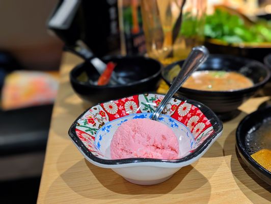 Simmer Huang LA by null