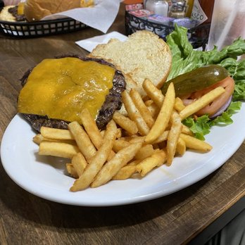 Main Street Cafe - Cheeseburger with fries - Coffee & Tea Near Me - Hurricane, Utah Main Street Cafe - Cheeseburger with fries - Coffee & Tea Near Me - Hurricane, Utah