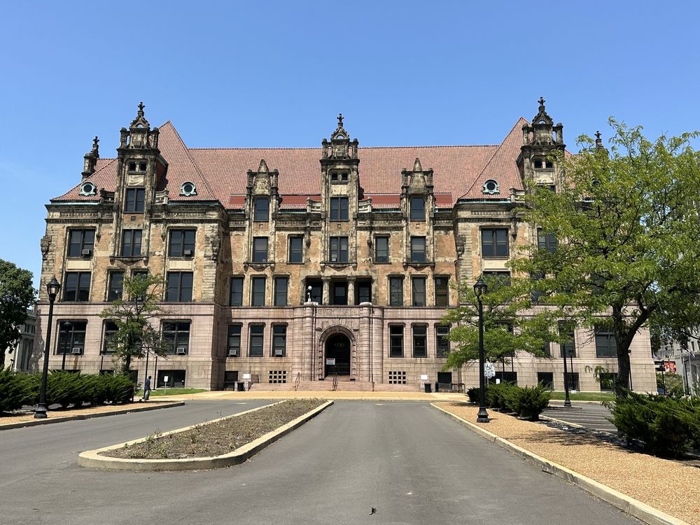 SAINT LOUIS CITY HALL Updated October 2024 52 Photos 201299 S