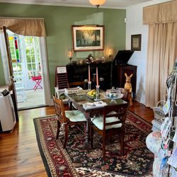 The Stirling House Bed & Breakfast