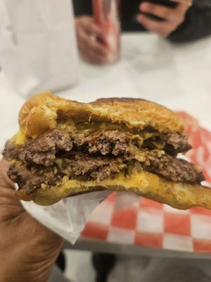 7th Street Burger Financial District by null